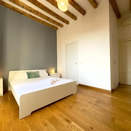 Apartamento Cosy Navigli Milán